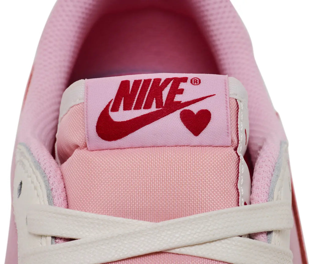 Jordan 1 Retro Low OG SP Travis Scott Sail Tropical Pink - New