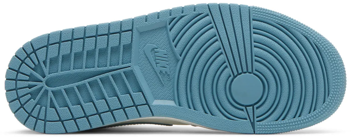 Jordan 1 Mid UNC (2022) (Women’s) - New